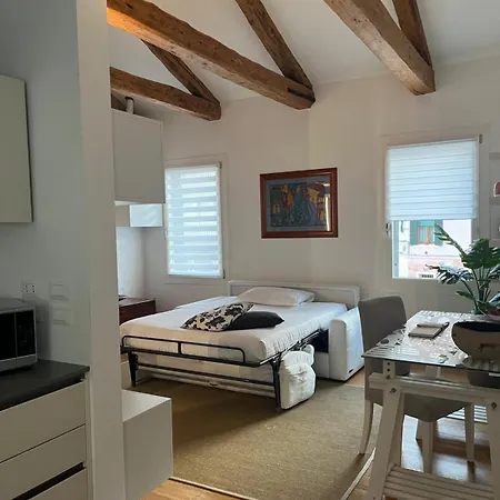 Apartman Victoria Velence