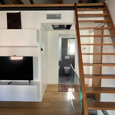 Apartment Victoria *